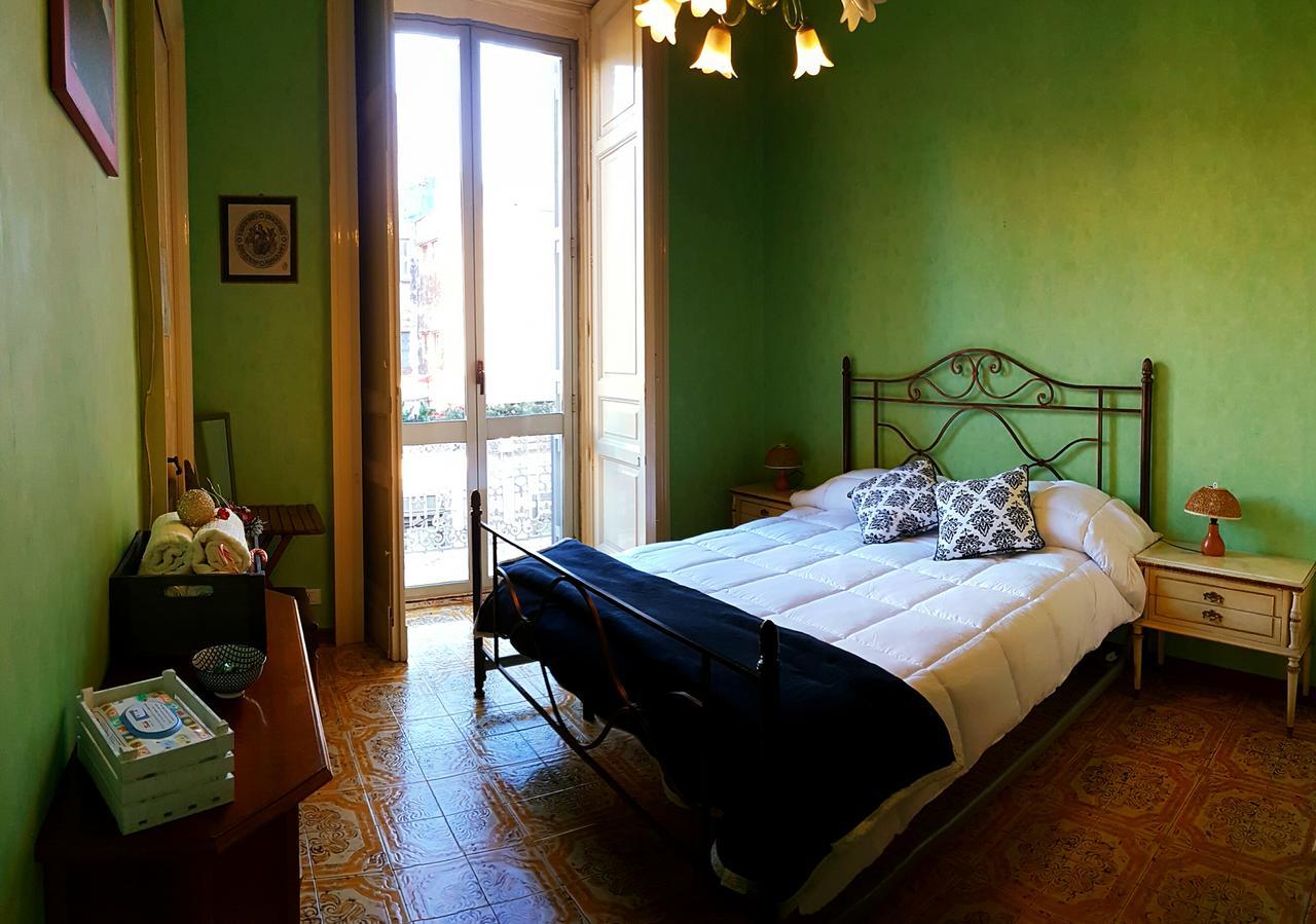 Dream 117 Bed & Breakfast Catania Bagian luar foto