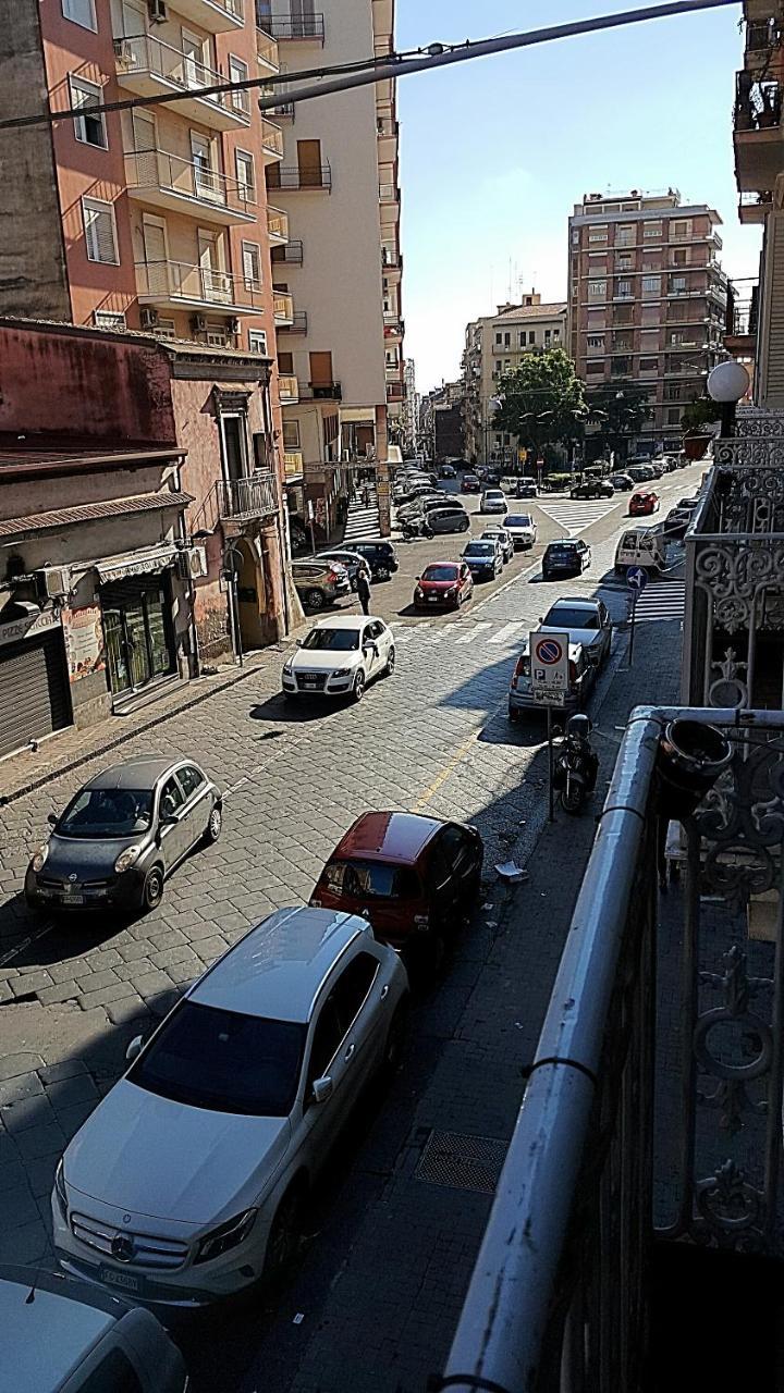 Dream 117 Bed & Breakfast Catania Bagian luar foto