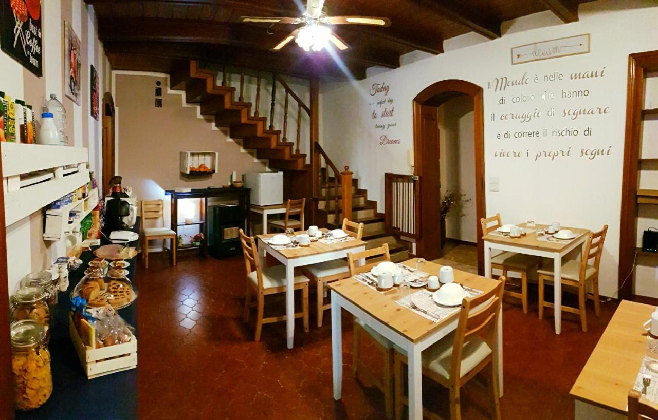 Dream 117 Bed & Breakfast Catania Bagian luar foto