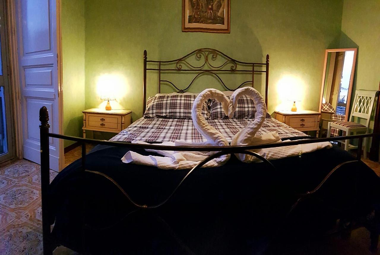 Dream 117 Bed & Breakfast Catania Bagian luar foto